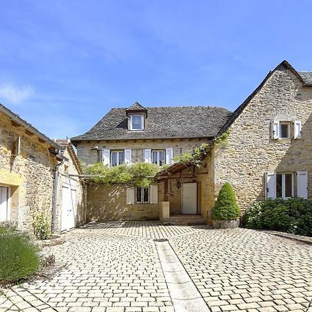 La Source Gilhodes Hotel Castelnau-de-Mandailles Bagian luar foto