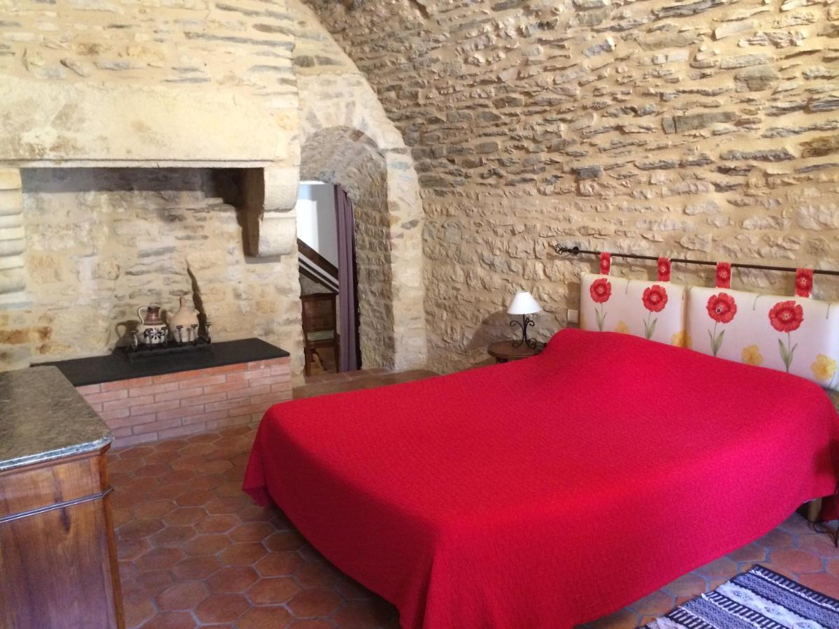 La Source Gilhodes Hotel Castelnau-de-Mandailles Bagian luar foto